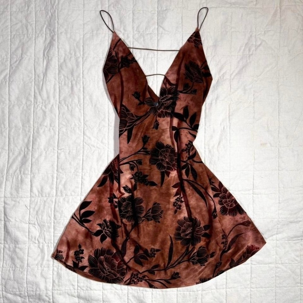 ANGL Y2K Floral Slip Dress –(Small) - Picture 3 of 9